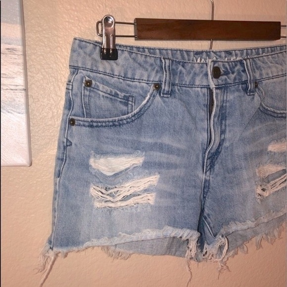 VOLCOM Stoned Distressed Shorts Size 5 - Picture 2 of 9